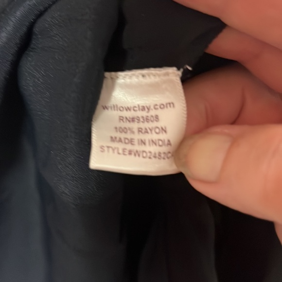 Willow and clay size Medium. Tiers two layers Rayon dress - Picture 5 of 6